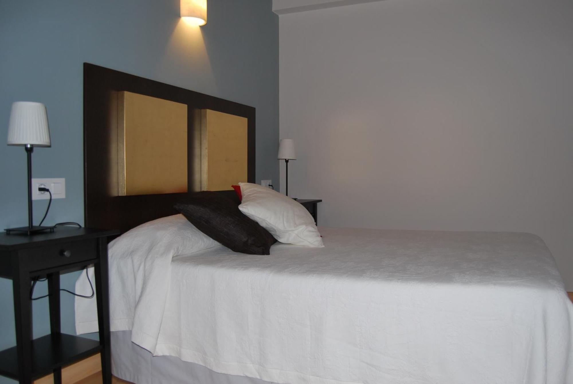 Apartamentos Plaza Mayor Llanes Zewnętrze zdjęcie